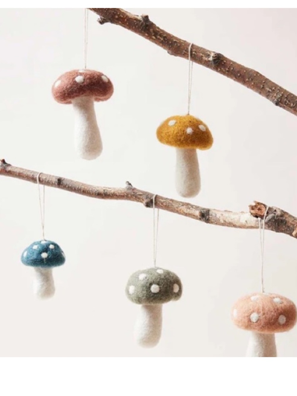 Anthropologie Mushroom set /8 ornaments NWT